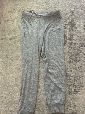 GAP Heather Gray Drawstring Jogger Pants